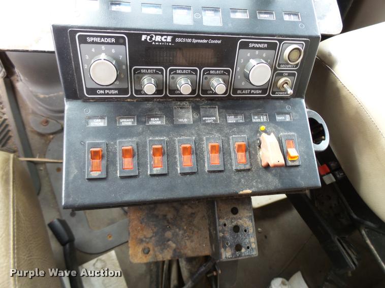 image for item L2658 2001 Sterling L7500 dump truck