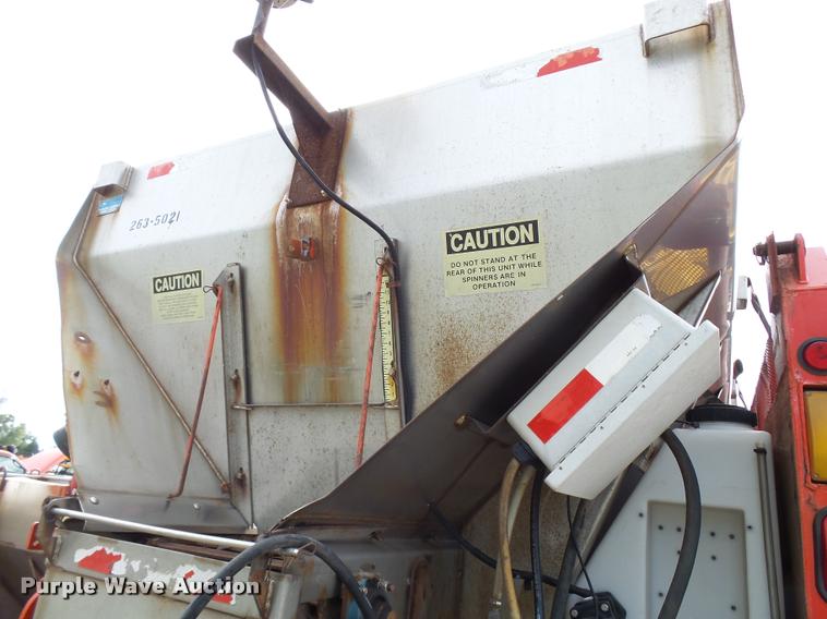 image for item L2658 2001 Sterling L7500 dump truck