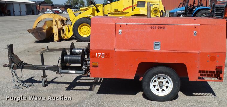 image for item L2659 2001 Sullair D175Q6JD air compressor