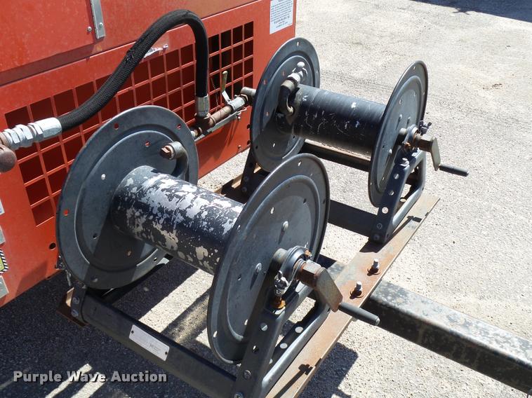 image for item L2659 2001 Sullair D175Q6JD air compressor