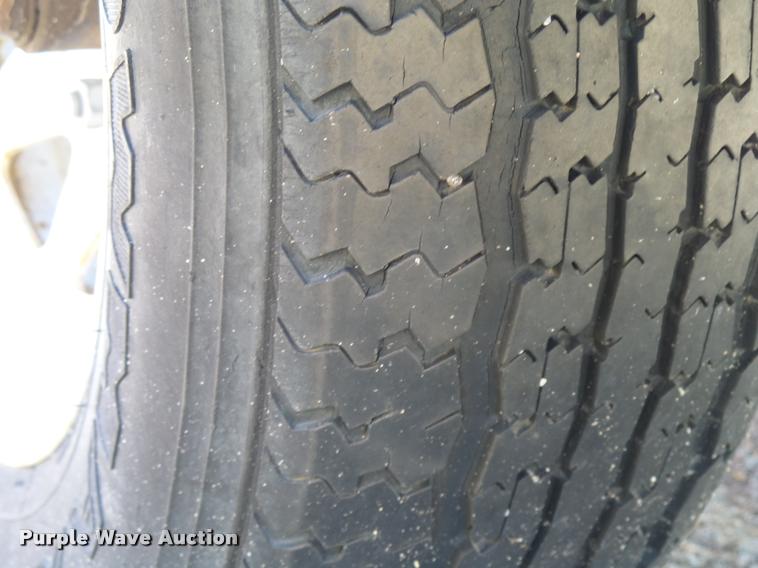 image for item L2659 2001 Sullair D175Q6JD air compressor