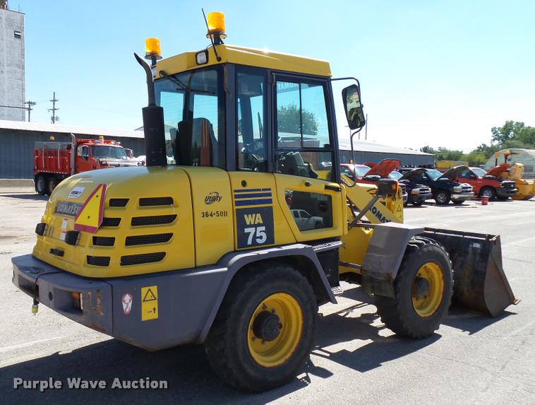 image for item L2660 2002 Komatsu WA75-3 wheel loader