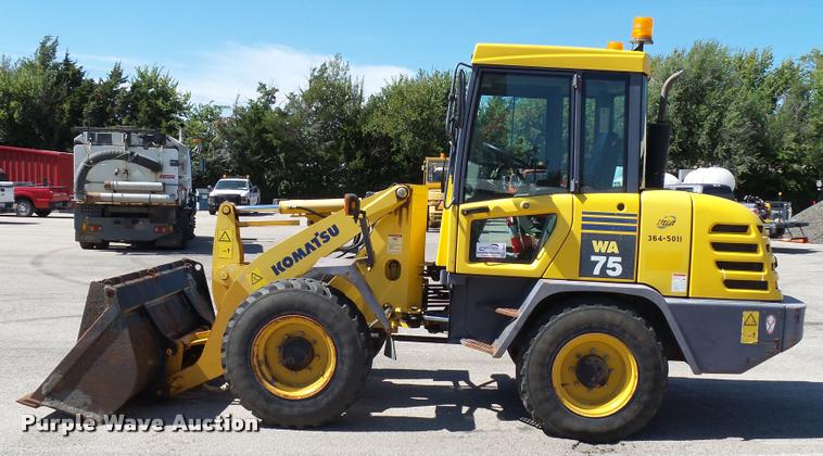 image for item L2660 2002 Komatsu WA75-3 wheel loader
