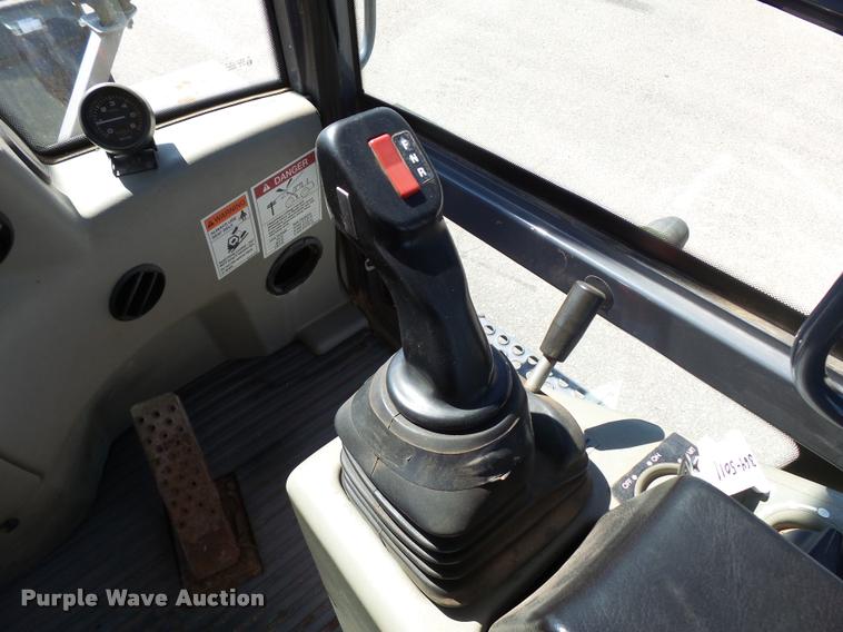 image for item L2660 2002 Komatsu WA75-3 wheel loader