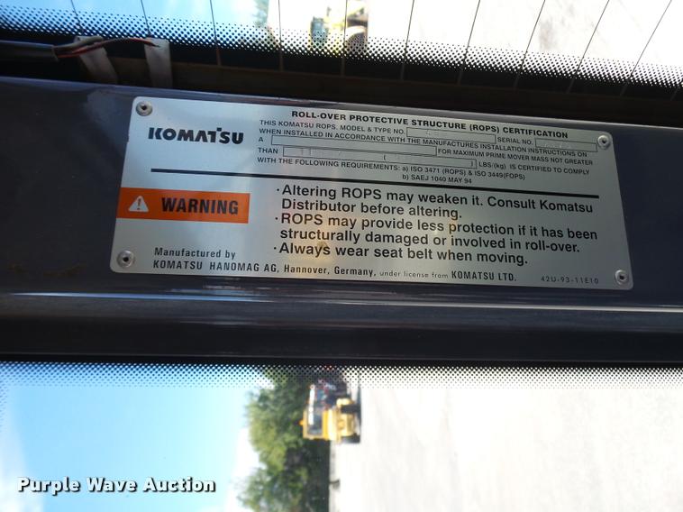 image for item L2660 2002 Komatsu WA75-3 wheel loader