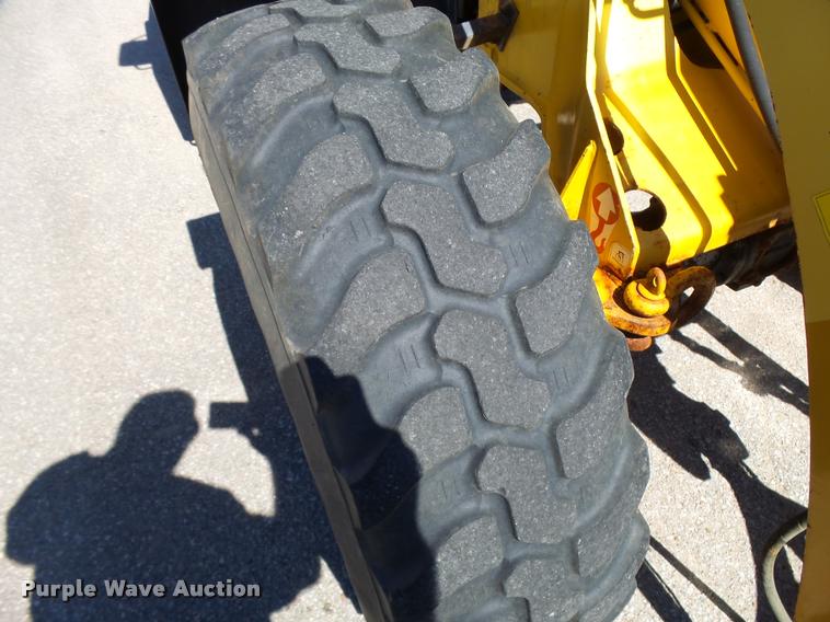 image for item L2660 2002 Komatsu WA75-3 wheel loader