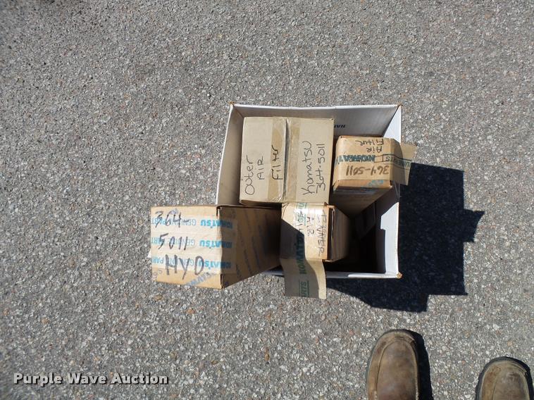 image for item L2660 2002 Komatsu WA75-3 wheel loader