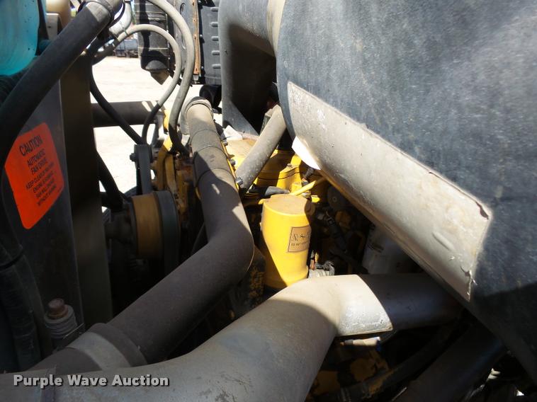 image for item L2662 2001 Sterling L7500 dump truck