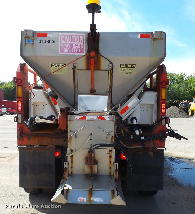 image for item L2662 2001 Sterling L7500 dump truck