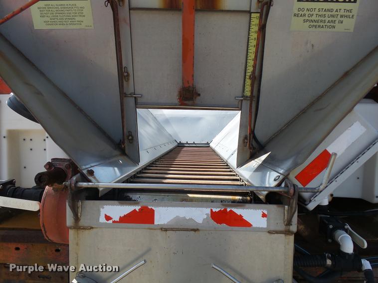 image for item L2662 2001 Sterling L7500 dump truck