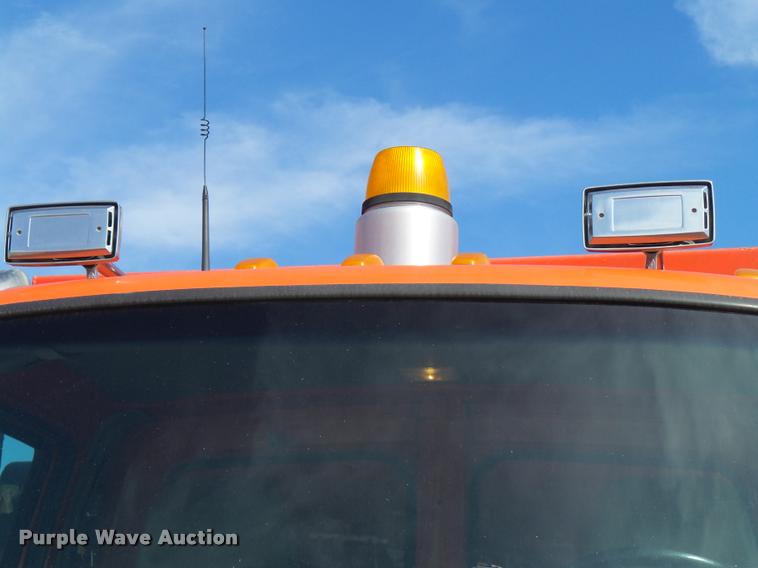 image for item L2662 2001 Sterling L7500 dump truck