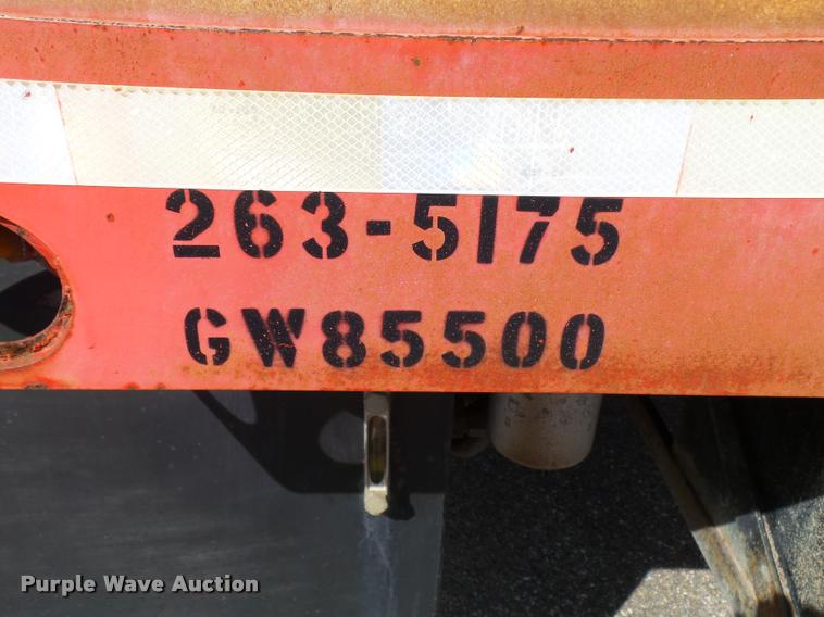 image for item L2663 1996 Ford LNT9000 flatbed truck