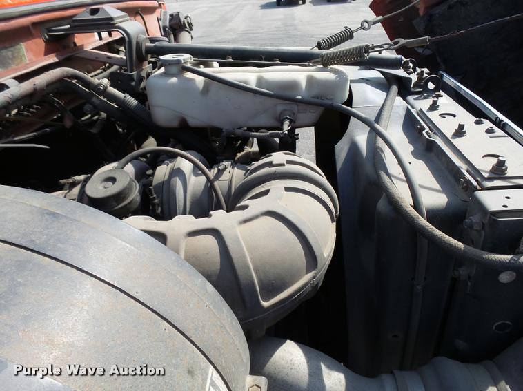 image for item L2663 1996 Ford LNT9000 flatbed truck