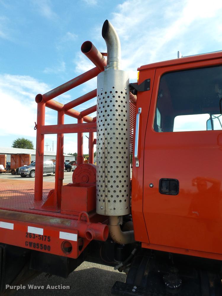 image for item L2663 1996 Ford LNT9000 flatbed truck