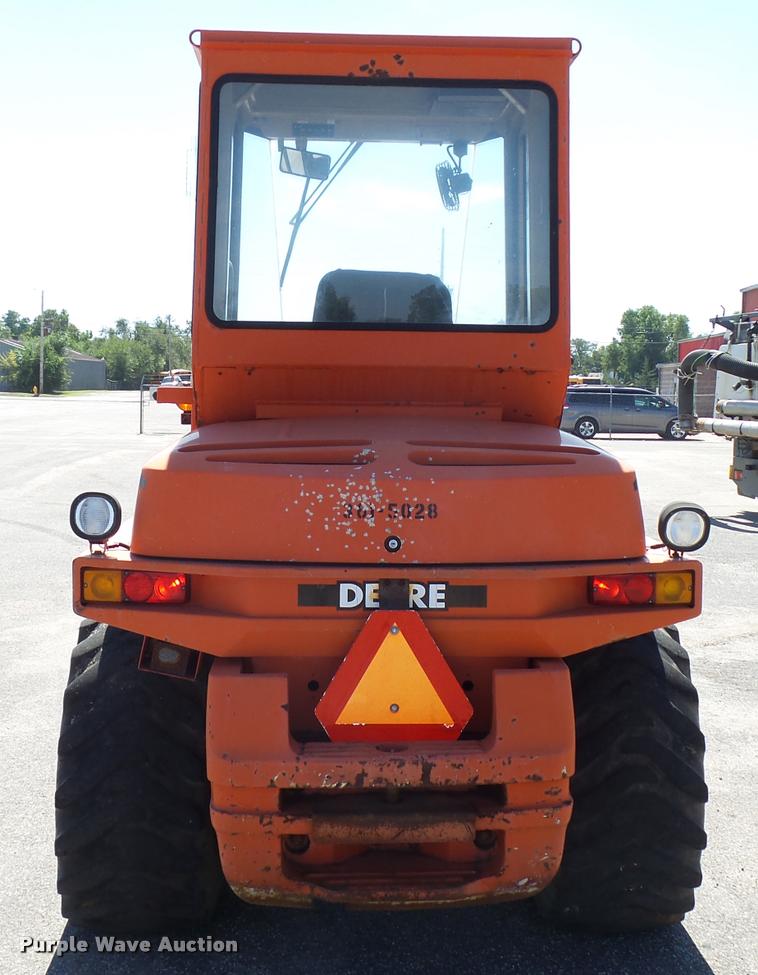 image for item L2664 1998 John Deere 244H wheel loader