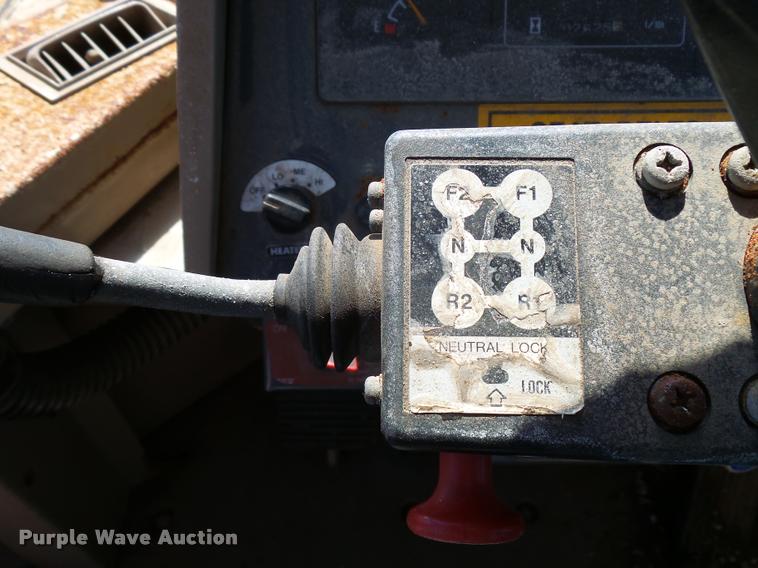 image for item L2664 1998 John Deere 244H wheel loader