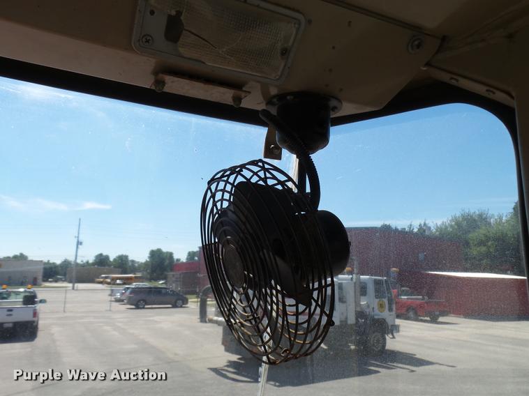 image for item L2664 1998 John Deere 244H wheel loader