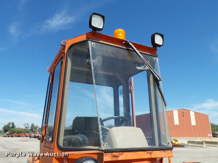 image for item L2664 1998 John Deere 244H wheel loader