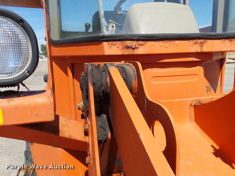 image for item L2664 1998 John Deere 244H wheel loader