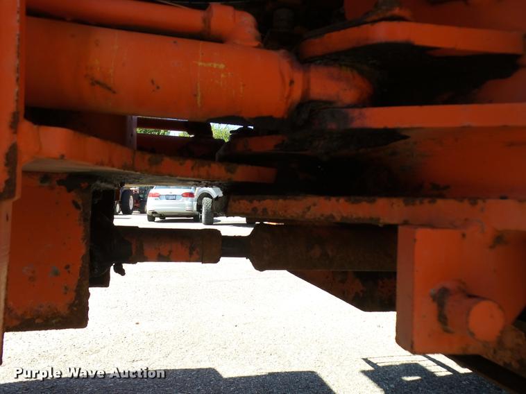 image for item L2664 1998 John Deere 244H wheel loader