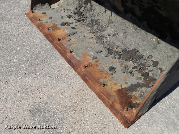 image for item L2664 1998 John Deere 244H wheel loader