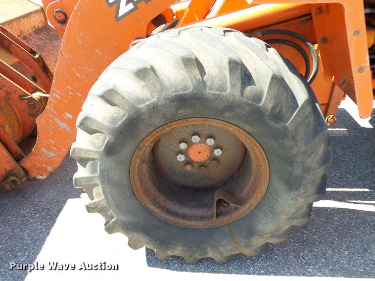 image for item L2664 1998 John Deere 244H wheel loader