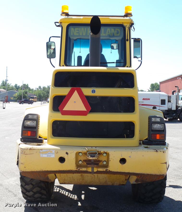 image for item L2665 2004 New Holland LW110B wheel loader