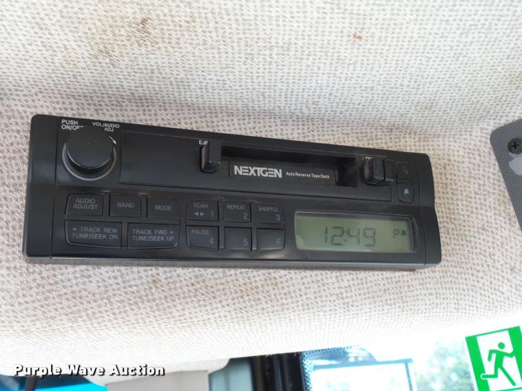 image for item L2665 2004 New Holland LW110B wheel loader