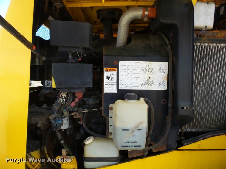 image for item L2666 2004 New Holland LW110B wheel loader