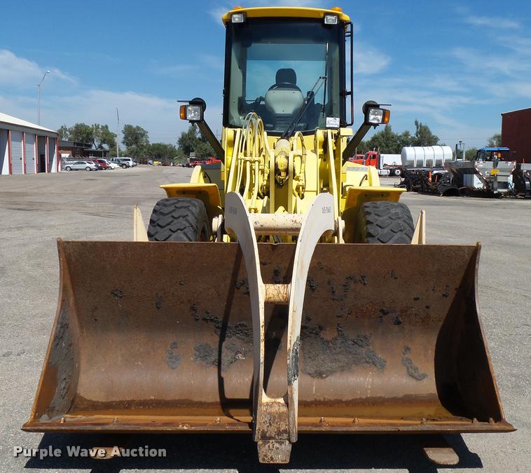 image for item L2667 2004 New Holland LW110B wheel loader
