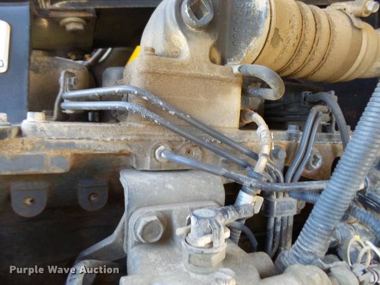 image for item L2667 2004 New Holland LW110B wheel loader