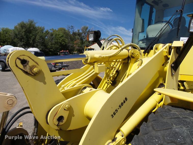 image for item L2667 2004 New Holland LW110B wheel loader