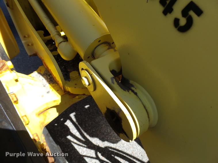 image for item L2667 2004 New Holland LW110B wheel loader