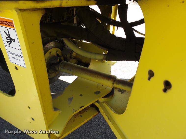 image for item L2667 2004 New Holland LW110B wheel loader