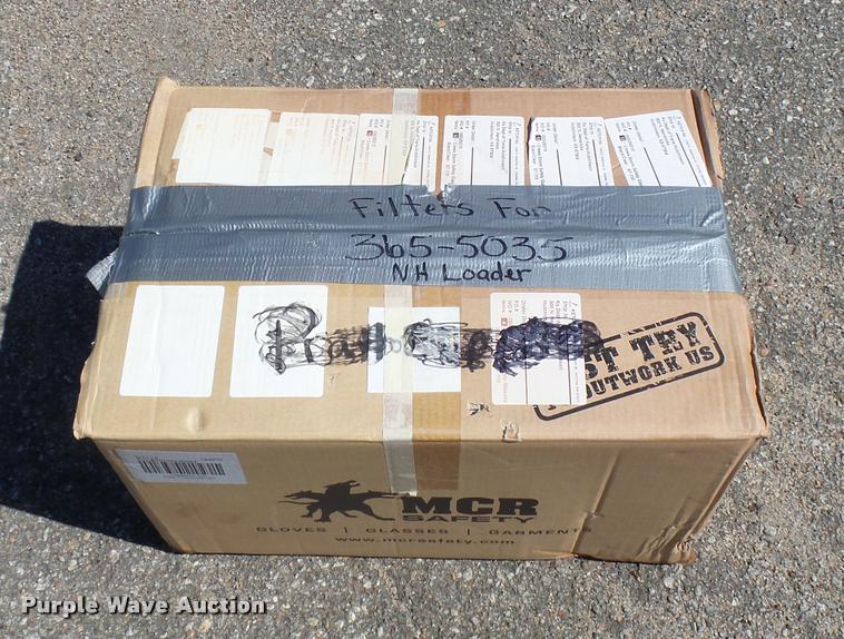 image for item L2667 2004 New Holland LW110B wheel loader