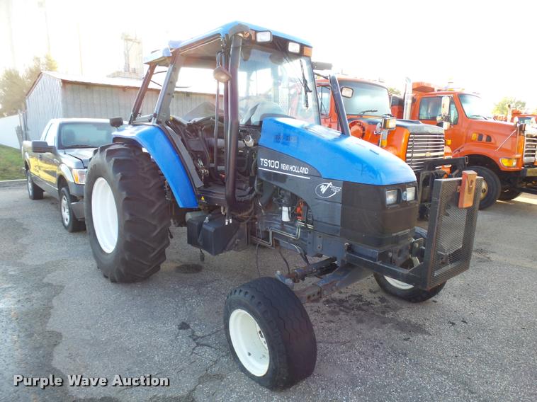 image for item L2668 2002 New Holland TS100 tractor