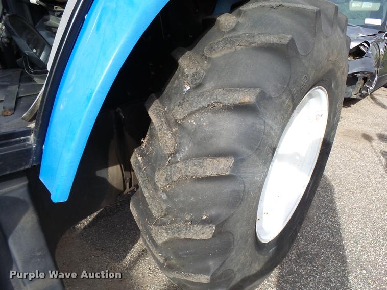 image for item L2668 2002 New Holland TS100 tractor