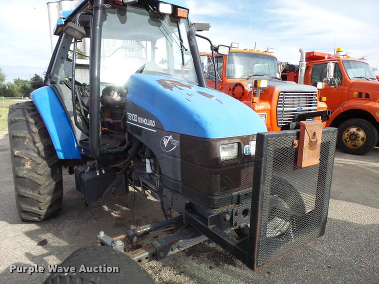 image for item L2668 2002 New Holland TS100 tractor