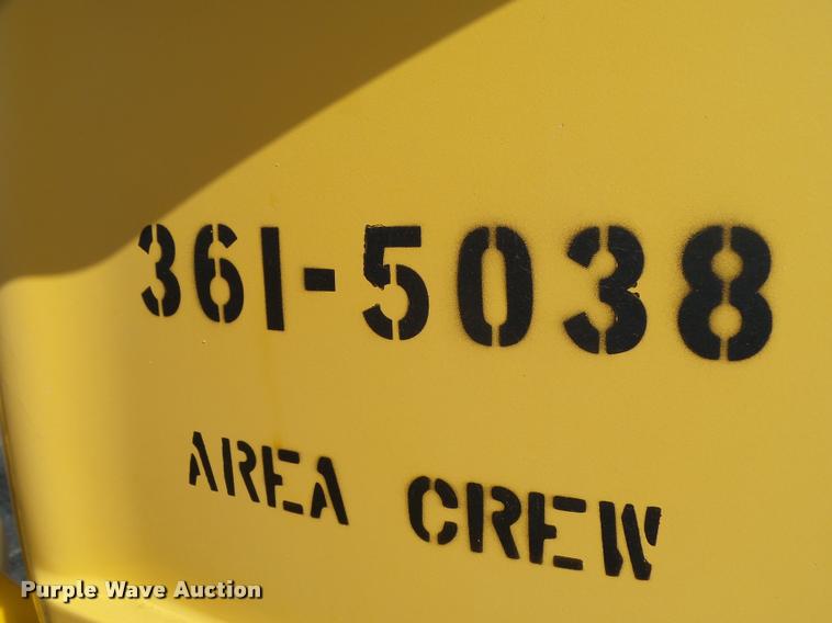 image for item L2670 1998 John Deere 244H wheel loader