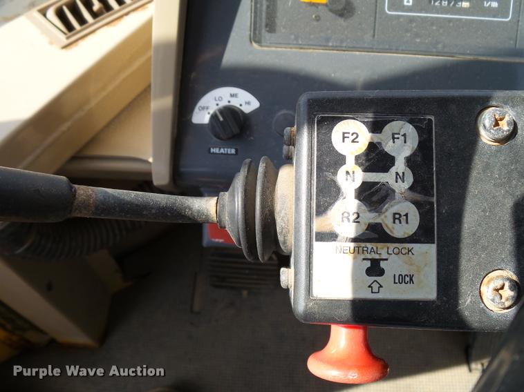 image for item L2670 1998 John Deere 244H wheel loader