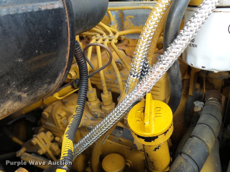 image for item L2670 1998 John Deere 244H wheel loader