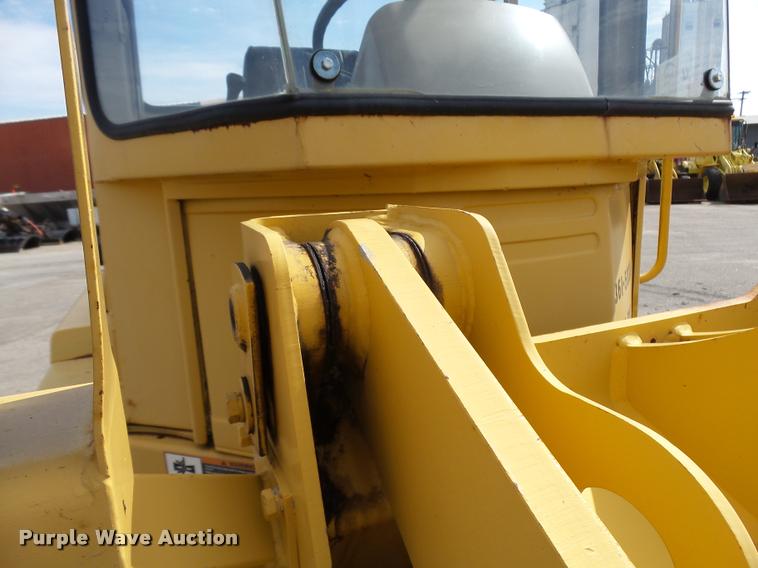 image for item L2670 1998 John Deere 244H wheel loader