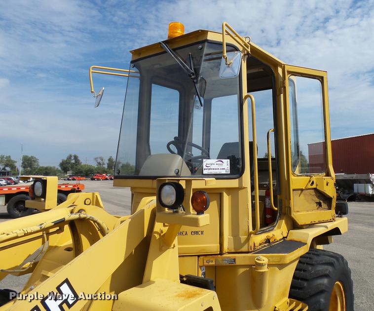 image for item L2670 1998 John Deere 244H wheel loader