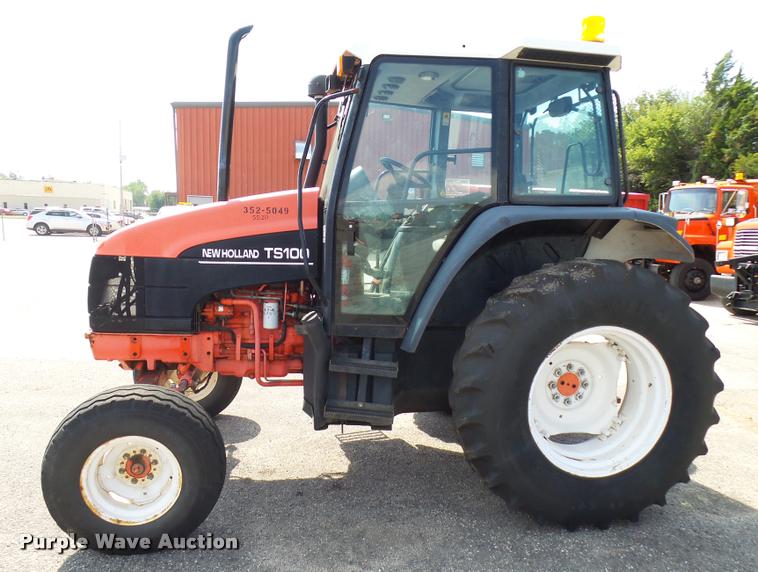 image for item L2671 1999 New Holland TS100 tractor