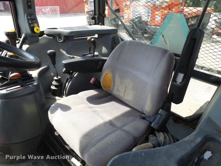 image for item L2671 1999 New Holland TS100 tractor