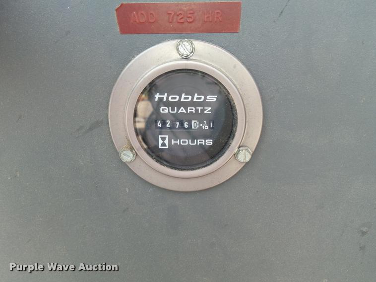 image for item L2672 1997 New Holland 5640SL tractor