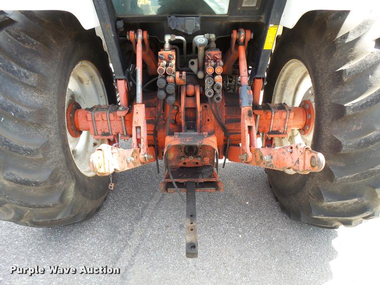 image for item L2672 1997 New Holland 5640SL tractor