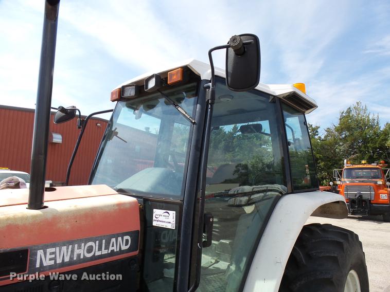 image for item L2672 1997 New Holland 5640SL tractor
