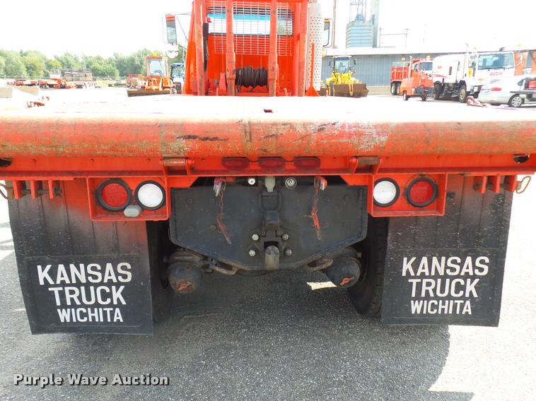 image for item L2673 1996 Ford LNT9000 flatbed truck