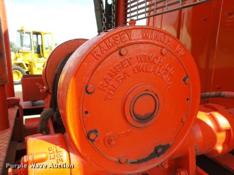 image for item L2673 1996 Ford LNT9000 flatbed truck